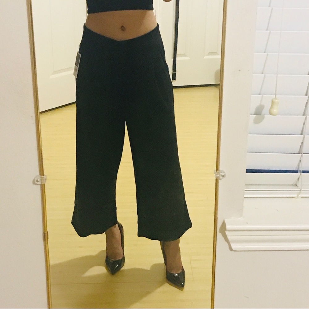 Juicy Couture cropped wide leg trouser